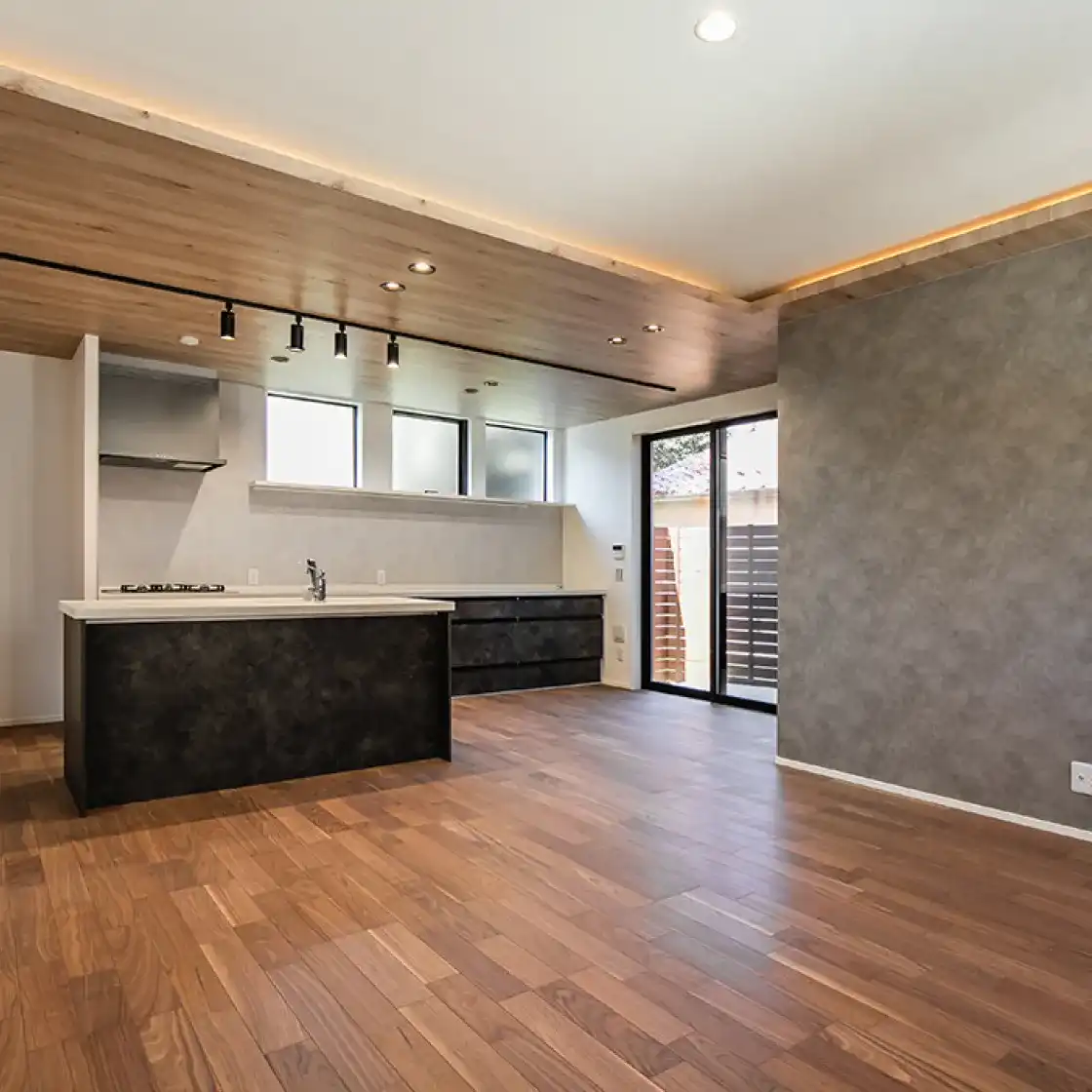 ソシオプレイス大門駅前